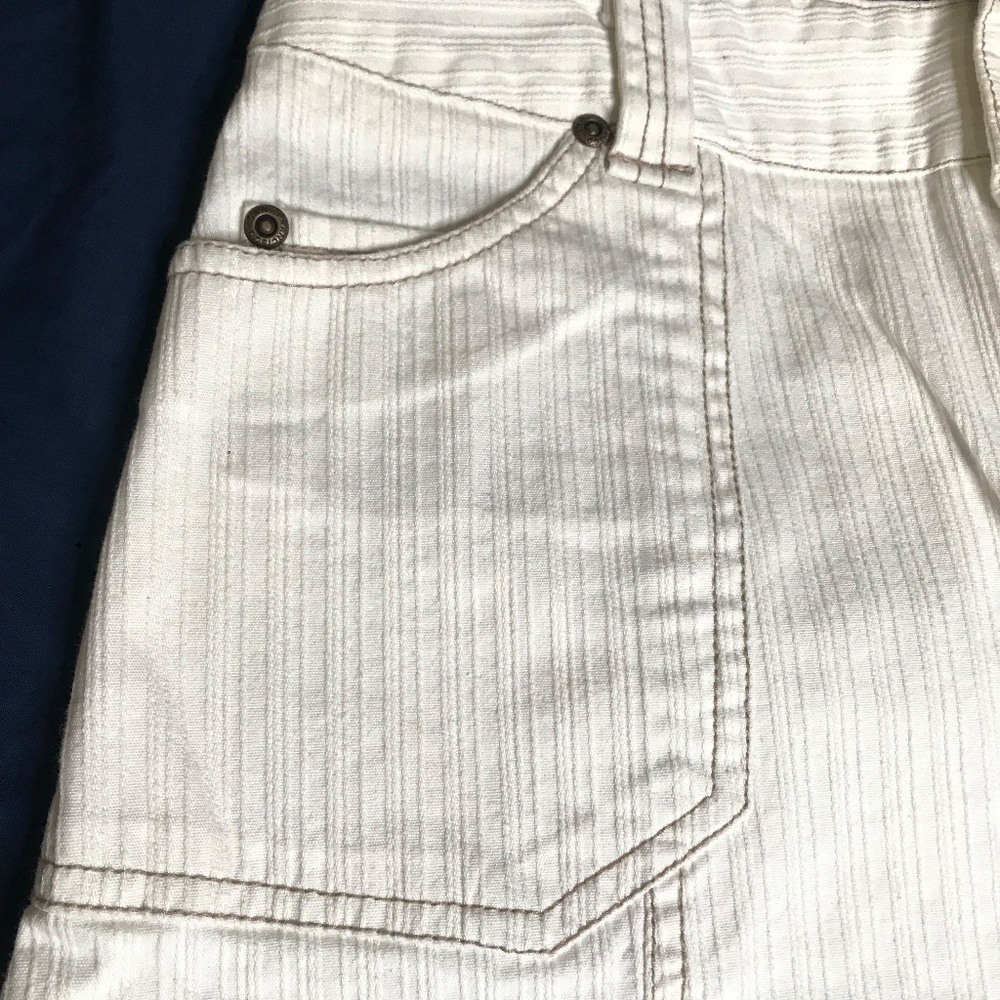 White Denim A-Line Skirt with Front Pockets | Casual Summer Mini - Picture 15 of 15